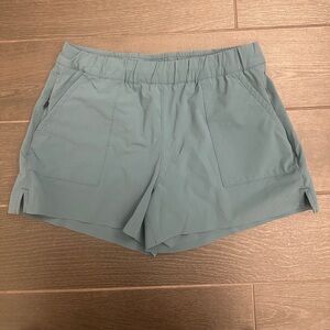 Rabbit High Country Shorts in Balsam